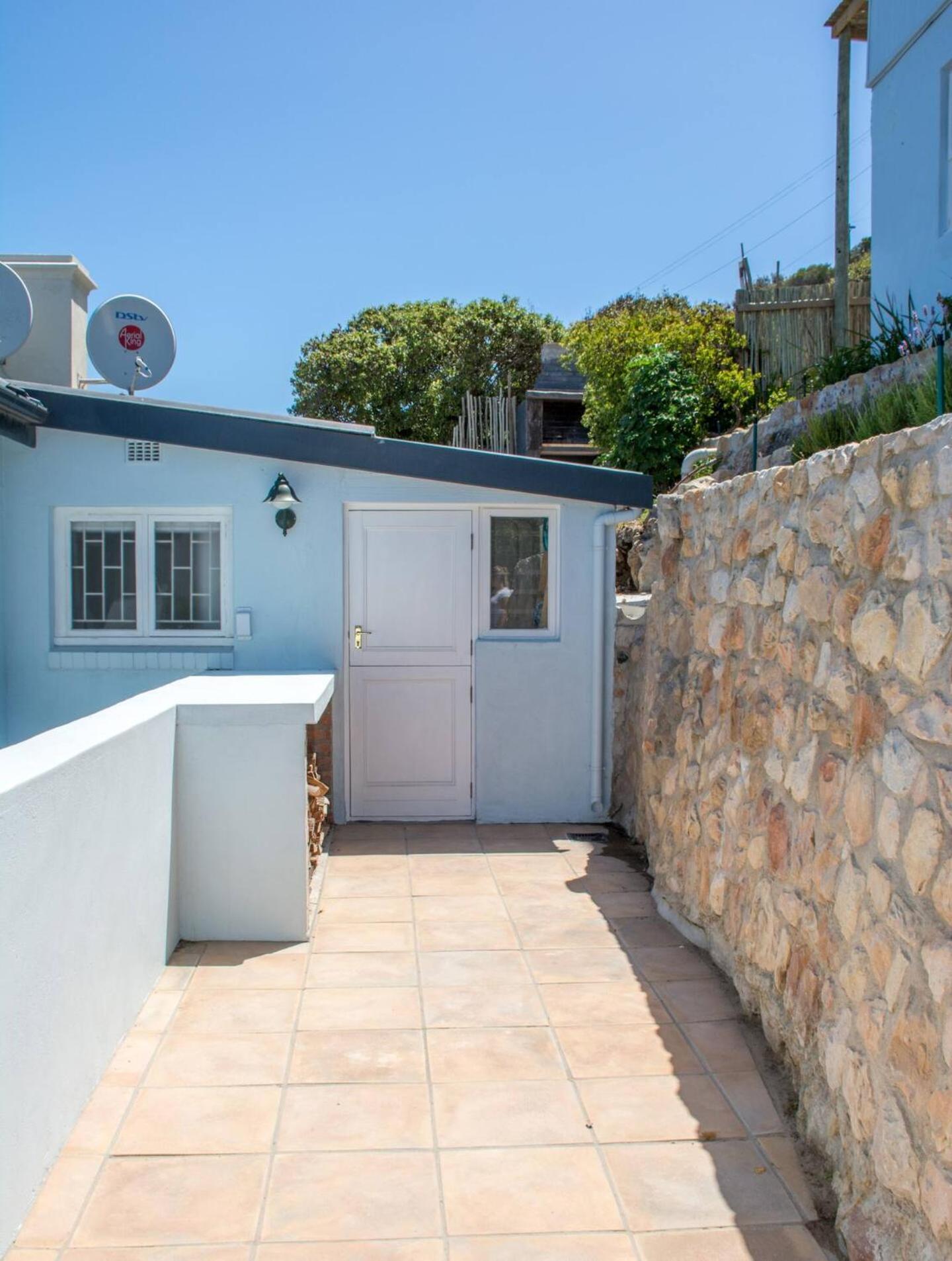 Modern Beach Apartment By Open Home Kalk Bay Buitenkant foto