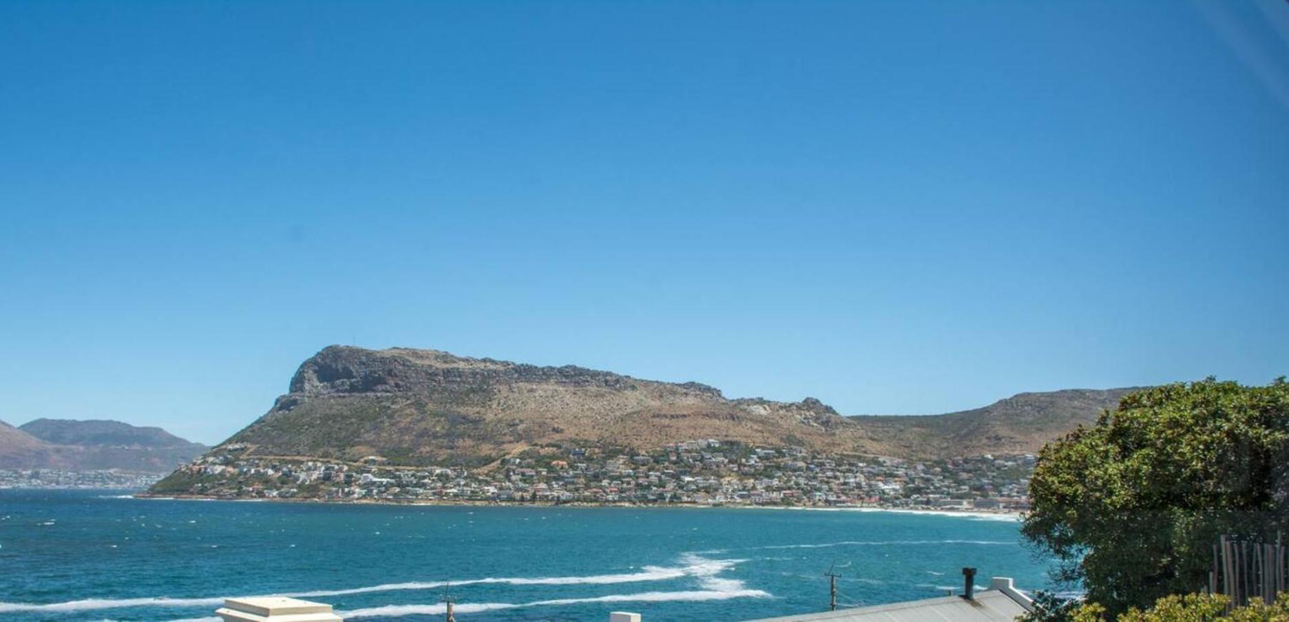 Modern Beach Apartment By Open Home Kalk Bay Buitenkant foto